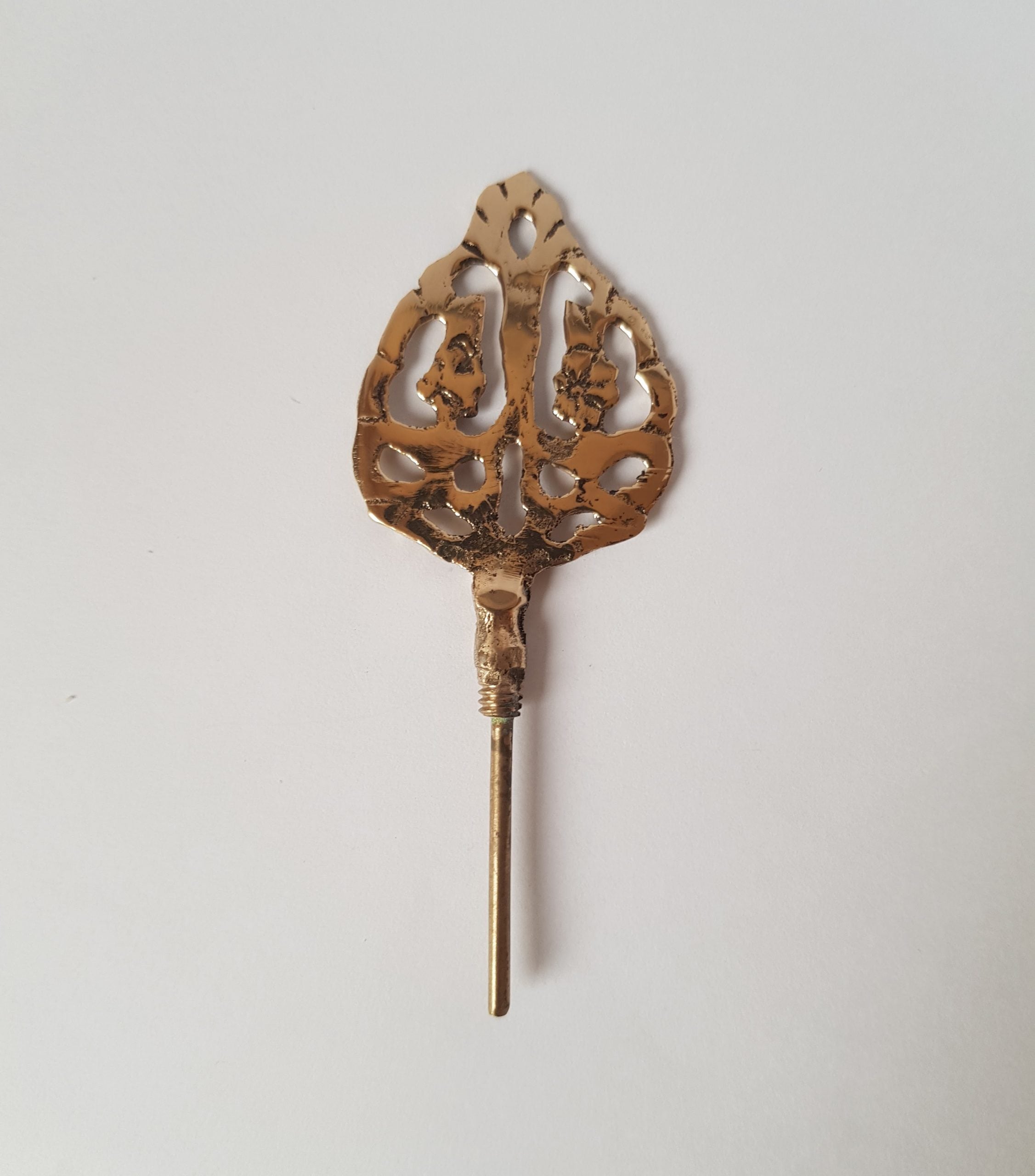 brass makhala.